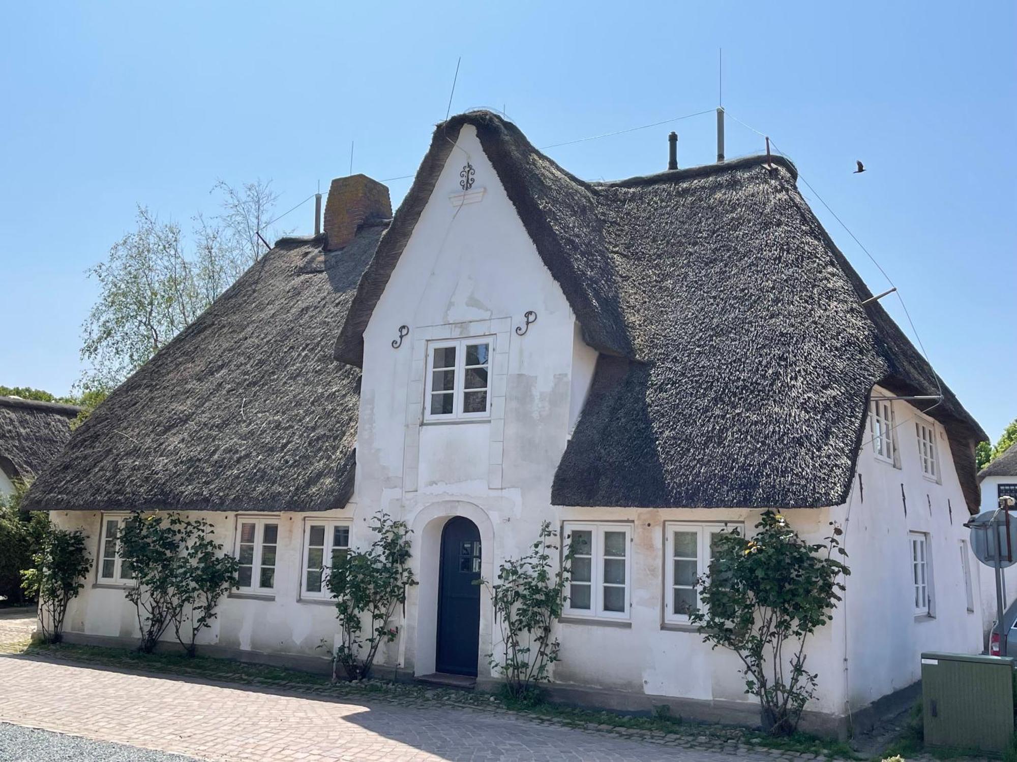 Apartament Kapitaenshaus Von 1712 - Neu Saniert Nieblum Zewnętrze zdjęcie